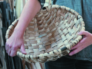 Oak swill basket - Photo copyright Lorna Singleton copy