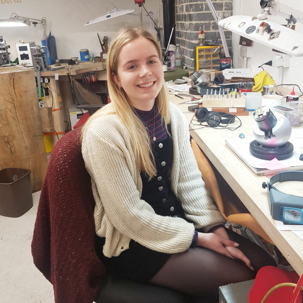 Megan Rigby – hand engraver